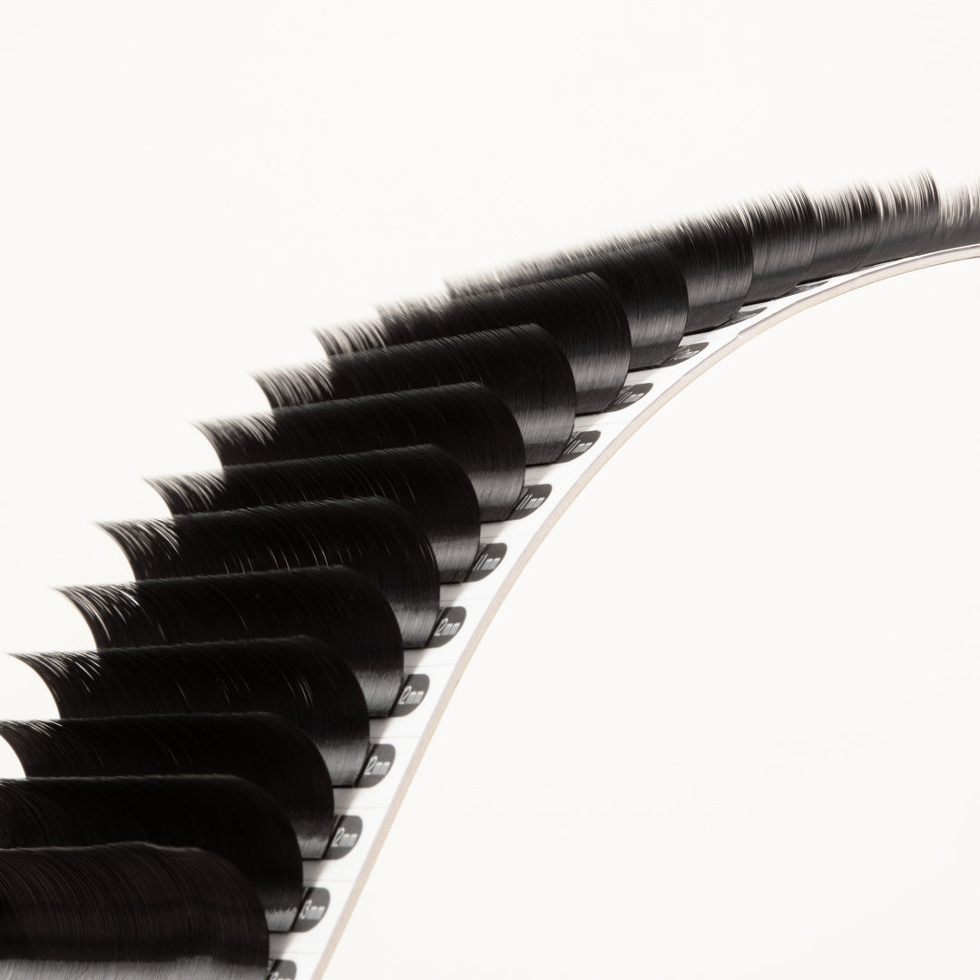 EXTENSIONS DE CILS VOLUME MAYFAIR 0.06