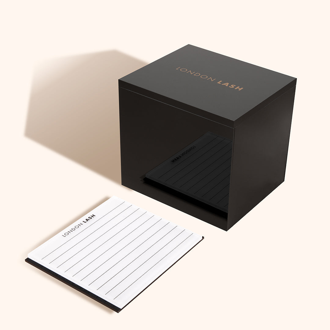 Boîte de rangement aimantée pour bouquets préfaits, London Lash, fournisseur cils, extensions cils, extension de cils, extensions de cils, Volume Russe