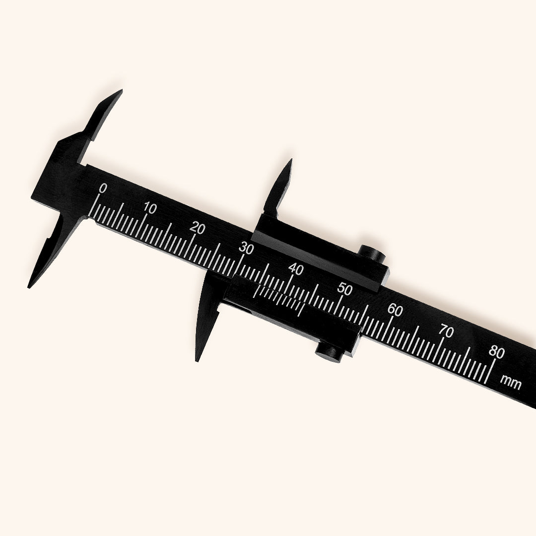 Pied à coulisse pour sourcils So Henna, pied à coulisse sourcils, mesure sourcils, tracer sourcils, materiel mesure sourcils