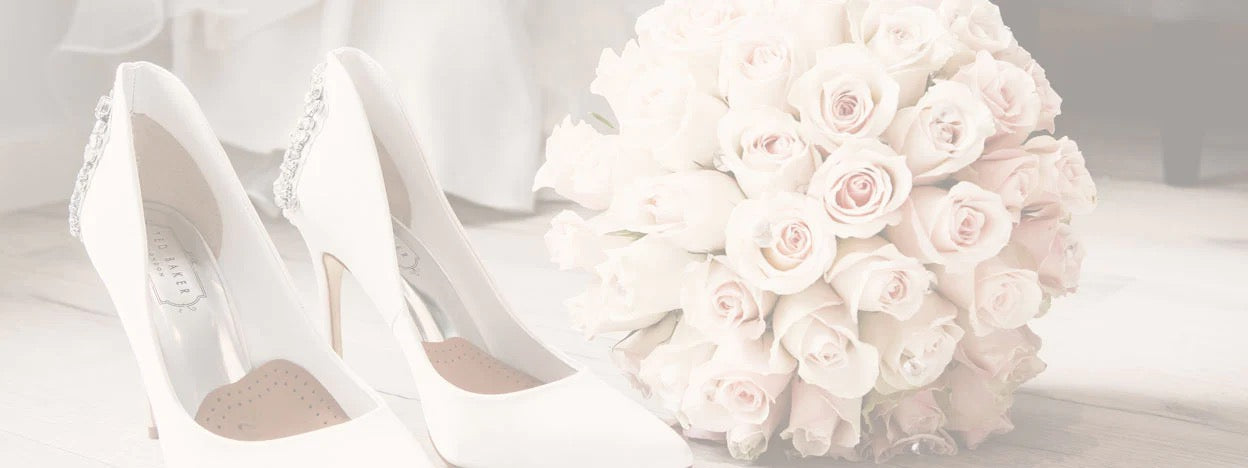 Talons pour mariage et bouquets de fleurs pour mariage