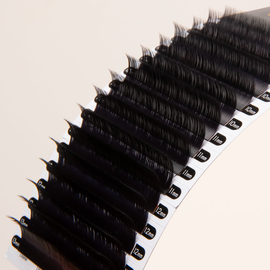 EXTENSIONS DE CILS MÉGA VOLUME CHELSEA 0.04