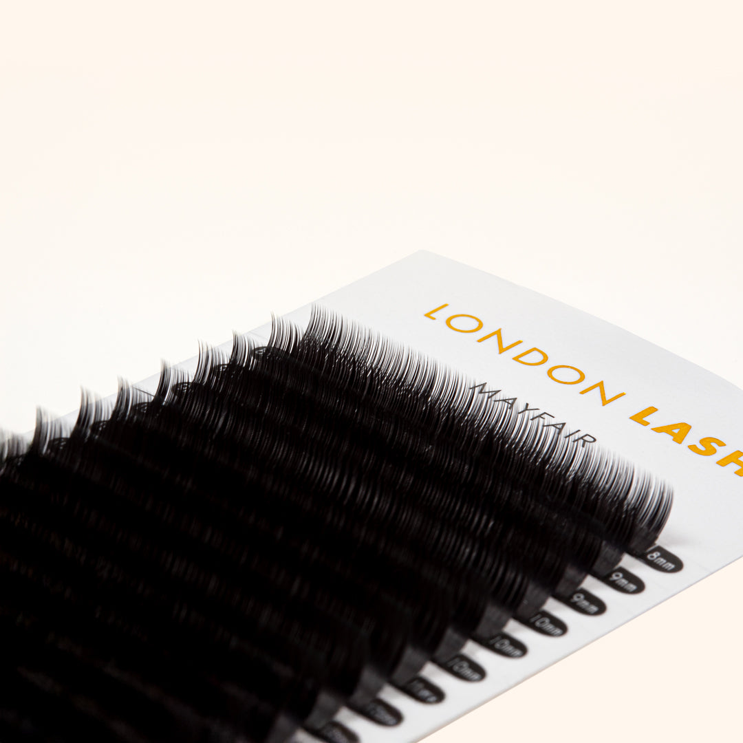 EXTENSIONS DE CILS VOLUME MAYFAIR 0.06