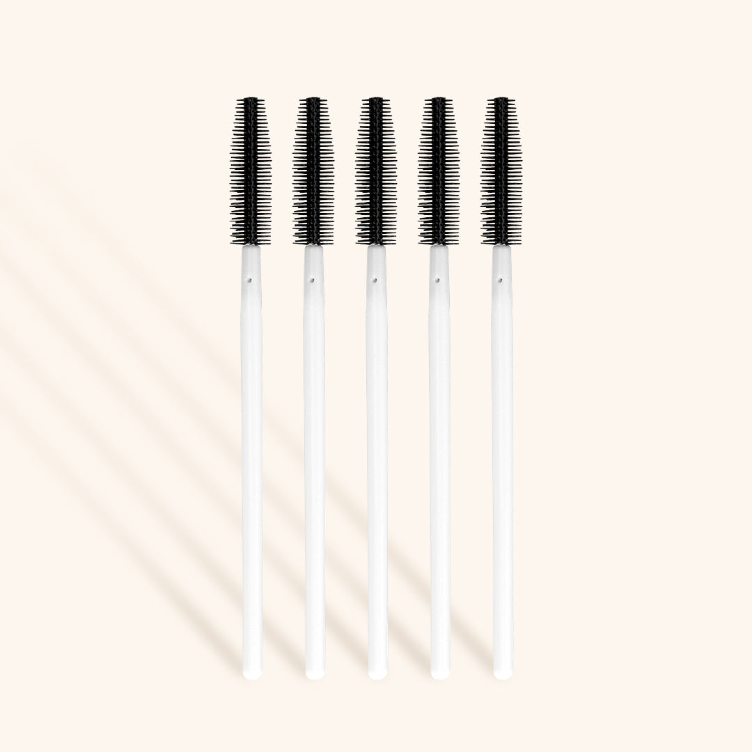 brosse cils, cils, kit extension de cils, technicienne de cils, extension de cils materiel, mascara cils, kit formation extension de cils, magasin extension de cils,
